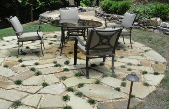 backyard flagstone patio