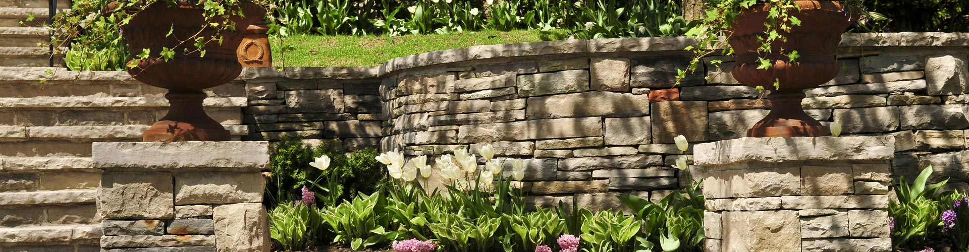 retaining walls in a garden